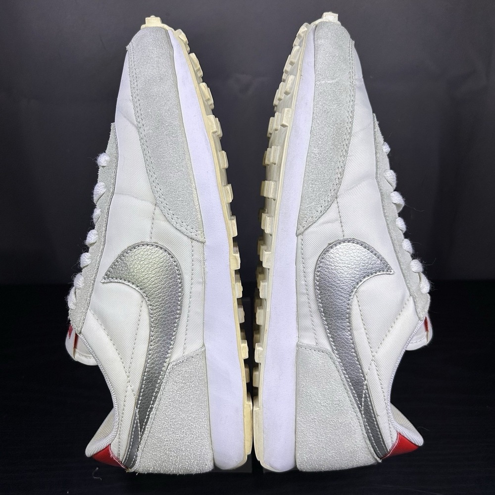 Nike Daybreak Women's Running Shoes Size 7.5 Summit White Silver Red CK2351-105 - Picture 6 of 11